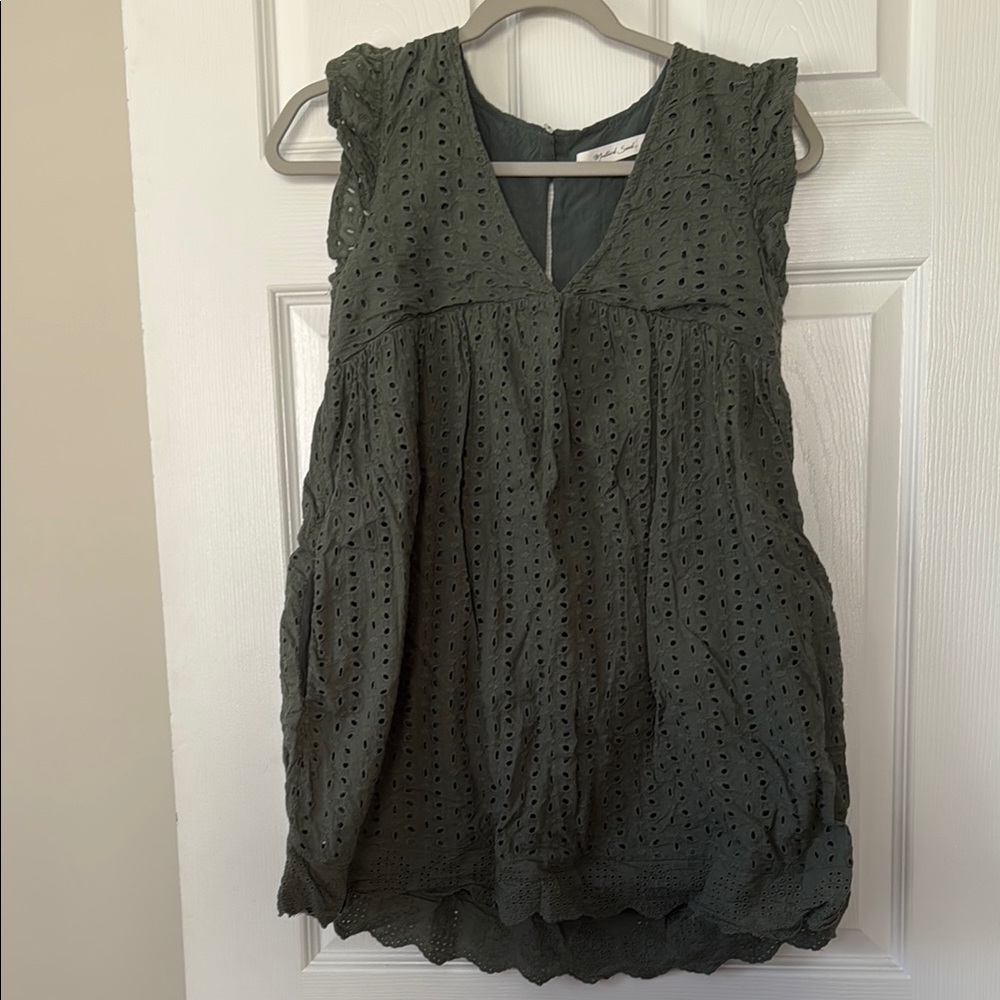 Elegant Green Sleeveless dress